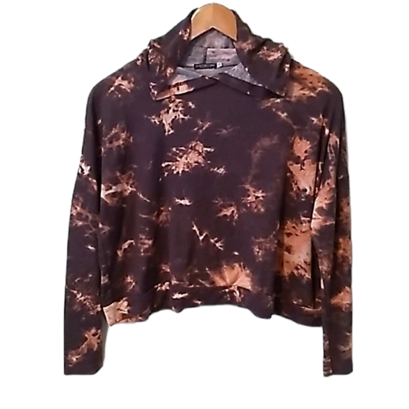 EARTHBOUND Tops - Earthbound Tie Dye Crop Hoodie
